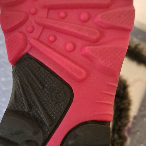 Kamik Stylish Winter Boots with Faux Fur Trim size 5 - Picture 6 of 8